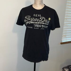 Superdry Men's Black and White T-shirt size Small.